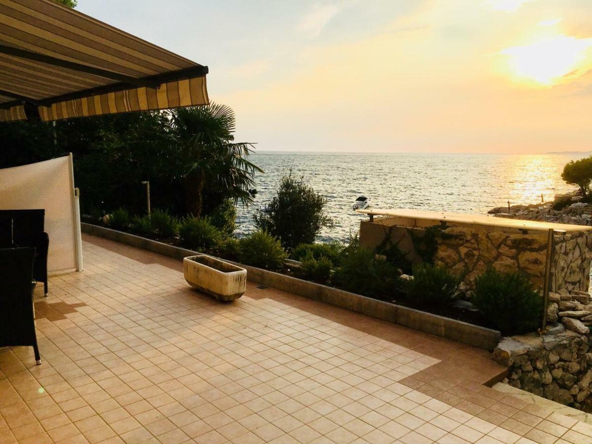Premium Apartments Joy พรีมอชเตน ภายนอก รูปภาพ
